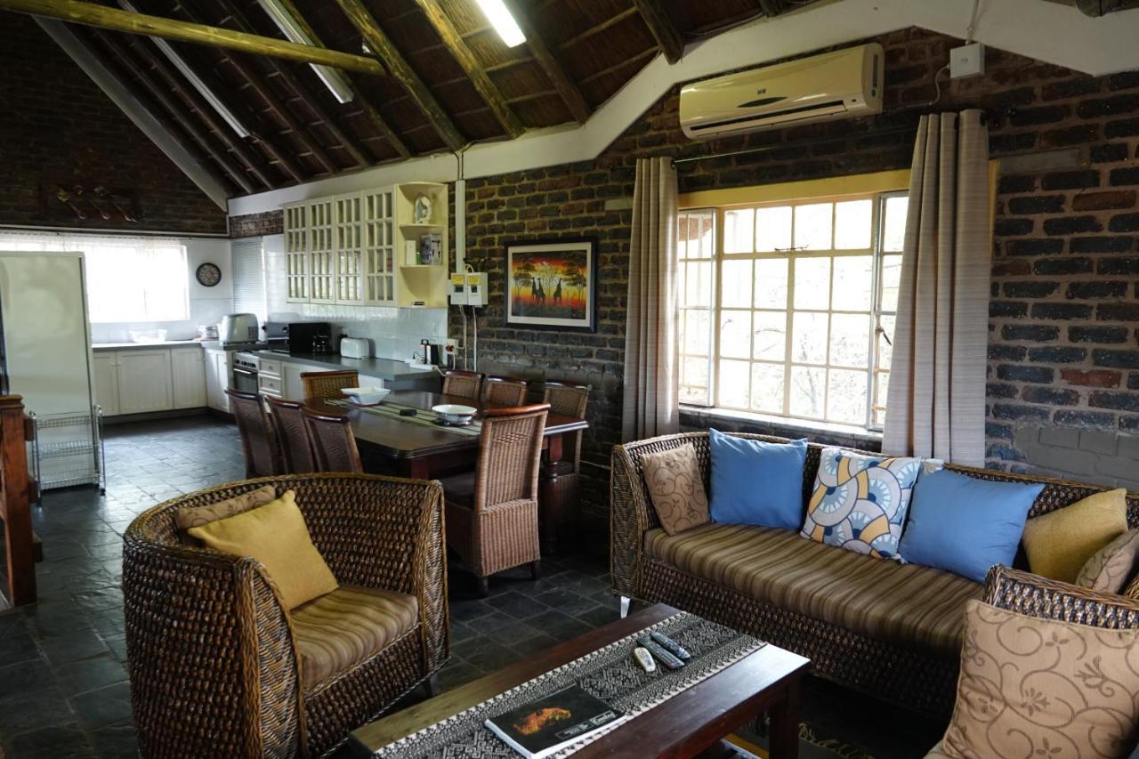 Villa Marloth Park Hippo House Exterior foto