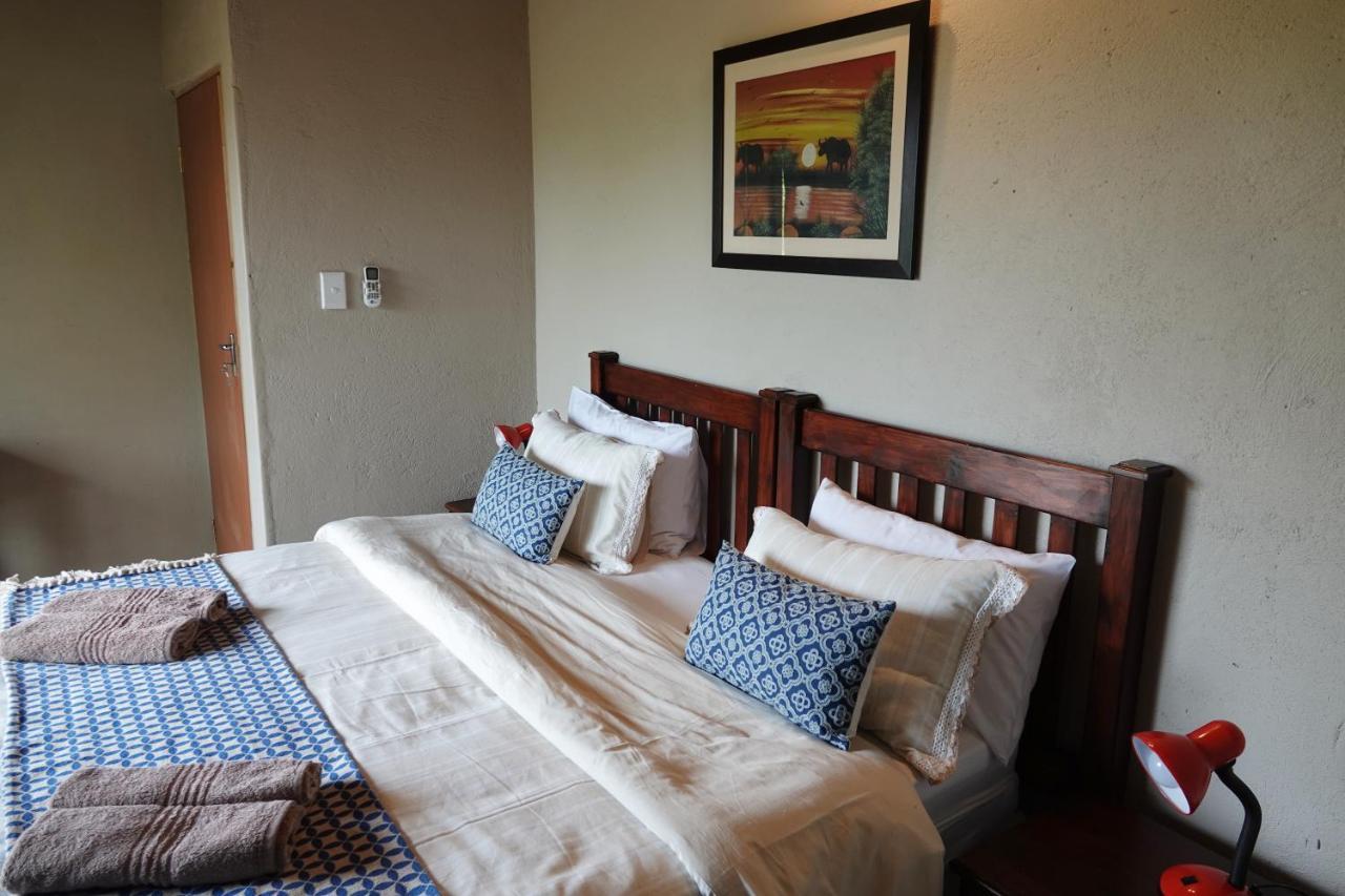 Villa Marloth Park Hippo House Exterior foto